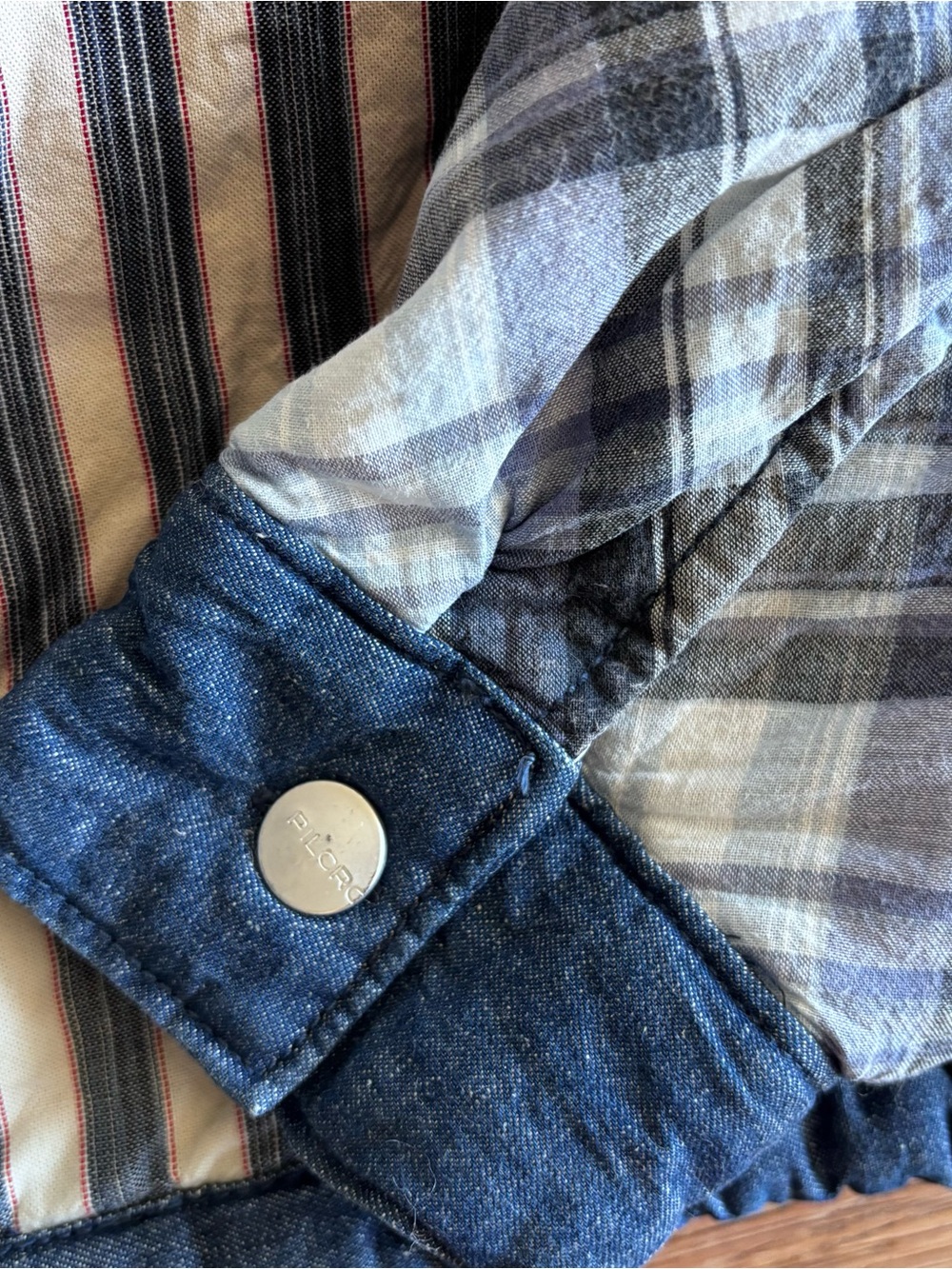 Pilcro Patchwork Jacket
Chambray, plaids, Blues
M - Picture 6 of 12